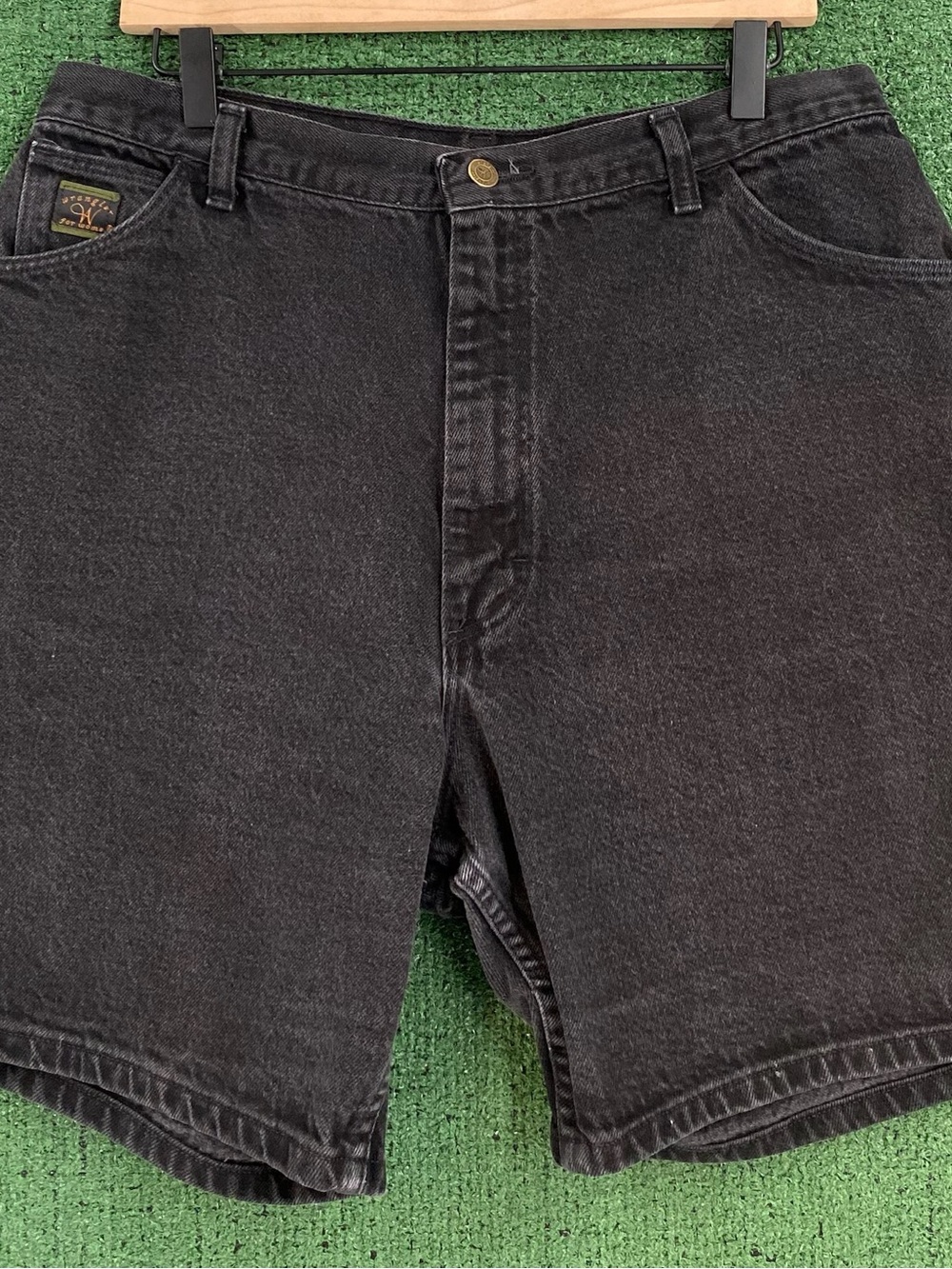Vintage 80’s Wrangler Black Denim Jean Shorts Jorts Women’s Size 32” Waist